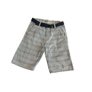 Distortion Boys Size 8 Navy Blue Striped Belted Bermuda Shorts